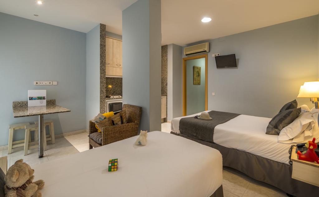 Alexandra Aparthotel Benstarhotelgroup Tarragona Eksteriør billede